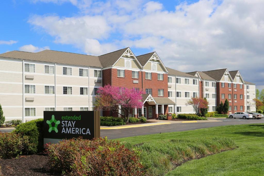 Extended Stay America Suites - Kansas City - Airport - Tiffany Springs Main image 1